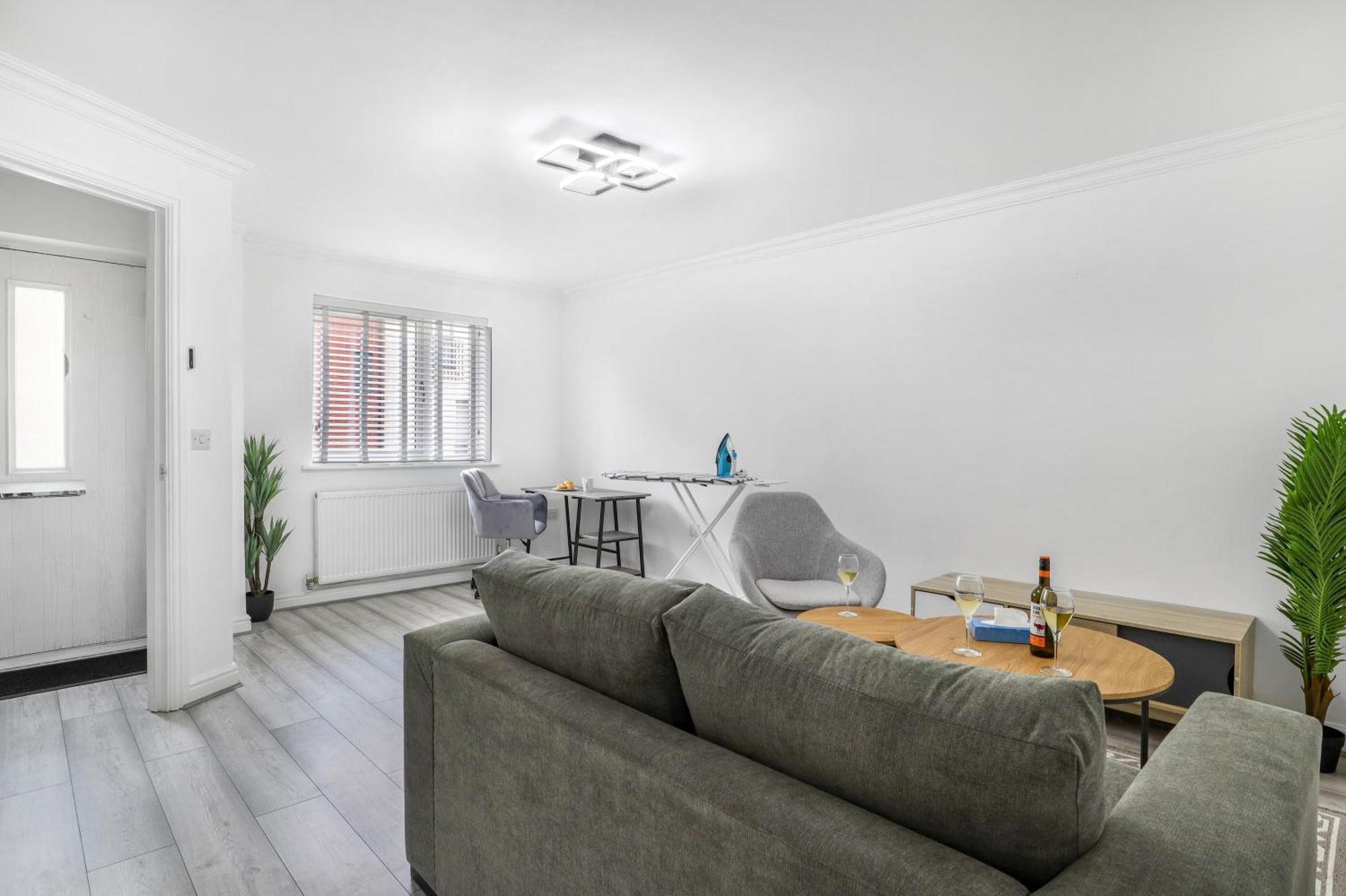 Beaver - Serviced Holiday home Leicester